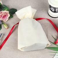 Sacs d'emballage de cordon de Noël en plastique recyclables pour montres colliers pierres précieuses anneaux de lunettes-pour l'emballage cadeau de vacances