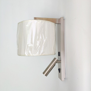 Hiện đại LED sắt cạnh giường ngủ Đèn tường với vải bóng râm cho phòng ngủ & khách sạn phòng đọc sách - Product Image 1