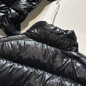 Veste d'hiver pour homme de haute qualité en gros, <span class=keywords><strong>doudoune</strong></span> légère à capuche, coupe-vent matelassé épais pour homme - Product Image 4