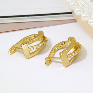 Pendientes de aro Huggie ligeros chapados en oro de 18 quilates para mujer, joyería para mujer, anillos de oreja de latón - Product Image 4