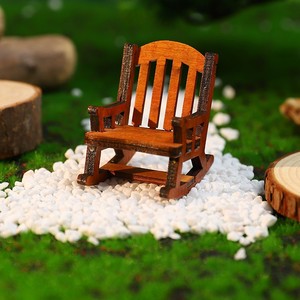 Mini chaise à bascule en bois Mystique Arts, ornement de bureau, style classique, figurine décorative pour micro-paysage - Product Image 4