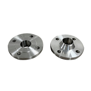 Brida soldada de acero inoxidable Conan DN15 a DN200 PN10 16 con cuello y superficie pulida para conexión de tuberías - Product Image 1