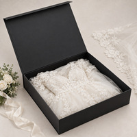 Boîte pliante magnétique en carton rigide noir mat sur mesure pour robe de mariée