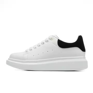 Commercio all'ingrosso <span class=keywords><strong>di</strong></span> alta qualità <span class=keywords><strong>di</strong></span> design scarpe da uomo <span class=keywords><strong>di</strong></span> <span class=keywords><strong>marca</strong></span> da <span class=keywords><strong>donna</strong></span> Casual <span class=keywords><strong>di</strong></span> lusso da corsa Sport stile da passeggio scarpe per gli uomini