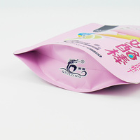 Sachet Doypack thermoscellable refermable avec fermeture éclair et trou de suspension, impression personnalisée pour bonbons, chips, emballage alimentaire en plastique BOPP