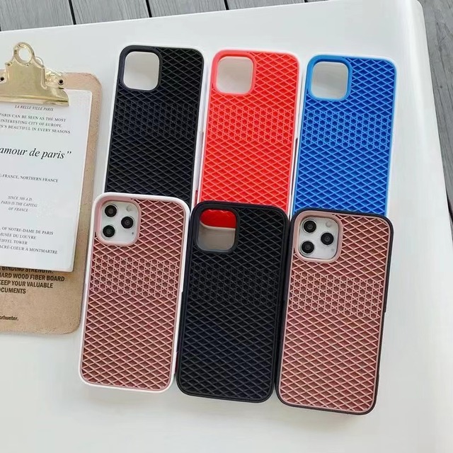 Silicone Soft Cover Protective Case for IPhone 17 15Pro Max Shockproof Full Cover with Waffle Sole Mobile Phone Case