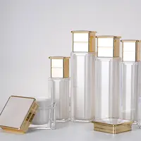 Vierkante Acryl Serum Huidverzorging Water Verpakking Container Goud Luxe Squeeze Fles Met Pomp