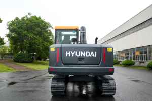 Excavadoras Hyundai originales HX80G 8 TON - Product Image 3