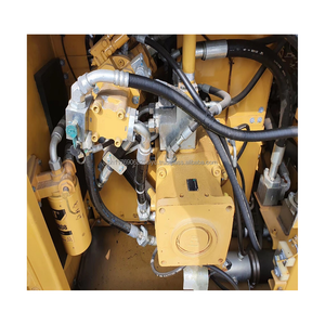 Excavadora de cadenas usada de 74 toneladas, modelo 374, con motor, caja de cambios y retroexcavadora, en venta (modelos 374D/374E/374F) - Product Image 6
