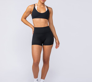 Contraste 2 en 1 Halter Yoga Bra Design y Sleek Narrow Hem Bind Newest False Two Pieces Crop Top - Product Image 2