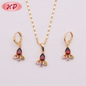 مجموعة مجوهرات نسائية مخصصة للفتيات مجموعة مجوهرات Dazz CZ CZ جديدة لطيفة وقلائد الهند 1 من المجوهرات الذهبية - Product Image 4