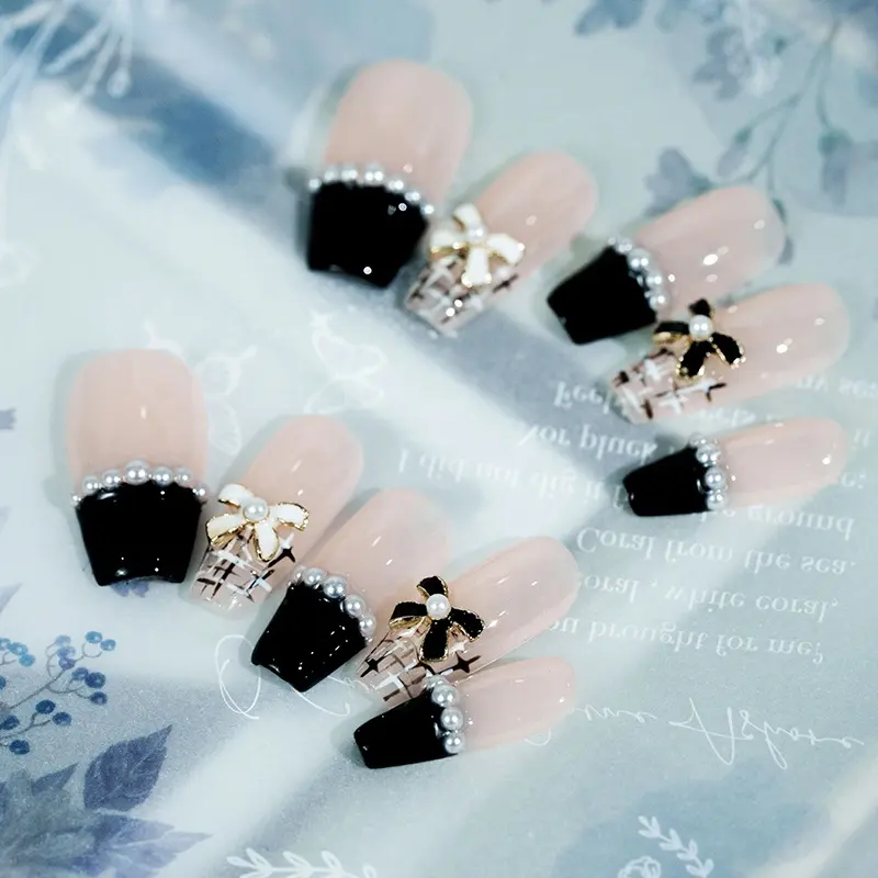 Wholesale Press On Luxury Nails Custom Box Reusable False Nails Finger Nail