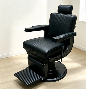 Chaise <span class=keywords><strong>de</strong></span> salon noire <span class=keywords><strong>de</strong></span> style urbain avec surpiqûres côtelées, base sur pieds tout noire et repose-pieds rainuré. - Product Image 5