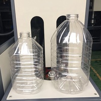 Machine de soufflage de bouteilles d'eau minérale en plastique semi-automatique de 5 gallons (20 L)