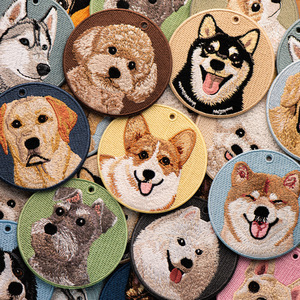 Amuleto Bordado de Doble Cara, Lindo Accesorio para Mascotas, Llavero, Amuleto para Bolsa, Colgante para Mochila, Regalo Creativo - Product Image 3