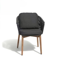 Ensemble de salle à manger de jardin en rotin moderne de qualité commerciale, table avec plateau en céramique résistant aux intempéries, chaises de salle à manger d'extérieur