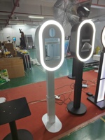 Photomaton instantané avec miroir en bois, NFC/Wi-Fi/Bluetooth/USB/HDMI, télécommande pour smartphones, iPad, appareils photo - Service en libre-service
