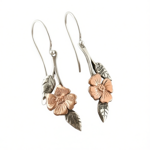 Orecchini Pendenti Vintage con Fiori in Argento 925 Placcato Oro Rosa, Gioielli da Donna per Uso Quotidiano, Argento Anticato con Accento di Perle - Product Image 1