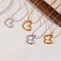 Collier en acier inoxydable en forme de cœur de papillon, chaîne en U, chaîne de clavicule non décolorante, design de niche inspiré du luxe