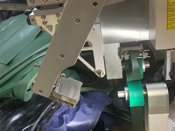 High Speed Hot Wedge Poly Tarps Welder Hot Air PE Tarpaulin Tube Welding Machine