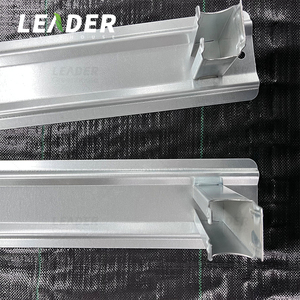 Support <span class=keywords><strong>de</strong></span> rail <span class=keywords><strong>de</strong></span> tuyau <span class=keywords><strong>de</strong></span> chauffage en acier galvanisé à chaud <span class=keywords><strong>de</strong></span> 275 g pour la culture en intérieur, serre agricole, cueillette <span class=keywords><strong>de</strong></span> fraises - Product Image 5