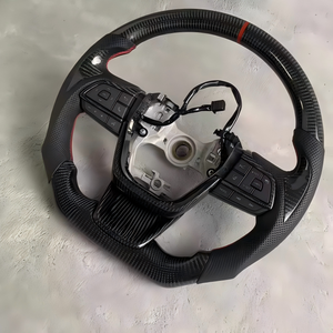 Volant personnalisé en cuir perforé et fibre de carbone pour Toyota <span class=keywords><strong>Sienna</strong></span> <span class=keywords><strong>LE</strong></span> XLE SE Limited <span class=keywords><strong>2018</strong></span> 2019 2020 2021 2022 2023 2024 - Product Image 2