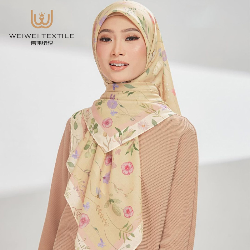 High Quality 100 Polyester Floral Mini