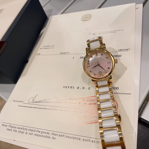 Elegante Reloj de Pulsera para Mujer con Esfera de Nácar, Marcadores de Cristal, Caja en Tono Dorado para Uso Diario y de Oficina Longinesing - Product Image 5