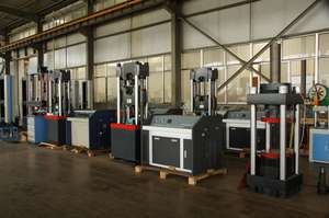 Çince ve İngilizce sistem yazılımı ile Servo <span class=keywords><strong>Motor</strong></span> Bilateral hidrolik kaldırma evrensel <span class=keywords><strong>test</strong></span> makinesi - Product Image 6