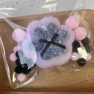 Jouet Squishy Patte de Chat Moelleuse Unisexe Anti-Stress à Remontée Lente Cadeau Amusant en Silicone et Plastique - Product Image 3