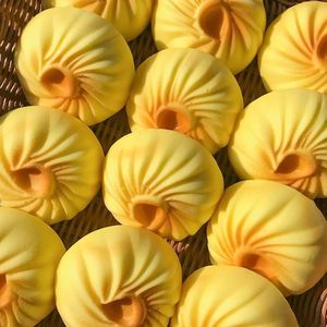 Soft Donut Petal-Shaped Design PU Foam Slow Rebound <b>Squishy</b> Toy Age 5-7 Decompression & Stress Relief Gift for Kids Adults - Product Image 1