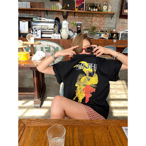 Camiseta de <span class=keywords><strong>Mujer</strong></span> con Estampado Gráfico Extra Grande de Estilo Vintage, Personalizada con Música, Lavada y sin Estampado - Product Image 2