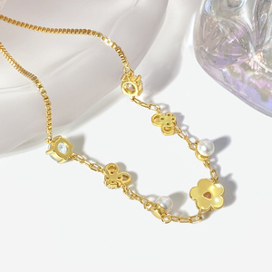 Bracelet chaîne plaqué or en forme de fleur avec zircon et perle d'imitation pour femme, style mignon, cadeau - Product Image 4