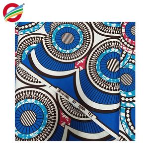 Superbe tissu en organza peigné biologique imprimé batik, nouveau modèle, imprimé <span class=keywords><strong>africain</strong></span> pour chemises de garçons et robes de mariage - Product Image 4