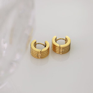 Minimalist Striped Hoop Earrings Gold Geometric Design For Women - Product Image 3