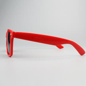 Vente en gros certifié CE UV400 Cat 3 Lunettes de soleil dernière mode Lunettes de soleil unisexes Rouge Jaune Vert Violet Bleu Activités de plein air - Product Image 6