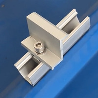 Support de montage photovoltaïque pour panneaux solaires sur rail mini de 200 mm pour toitures en acier avec rail photovoltaïque en alliage d'aluminium