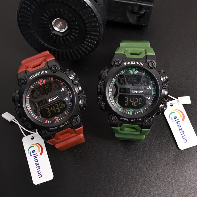 Wholesale New Luxury Sports Outdoor Electronic Watch for Man Men Chronograph Watches Waterproof Calendar Kids Digital Clock Gift