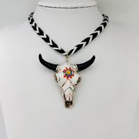 Nouveauté : Ensemble collier et bague en résine avec pendentif tête de taureau, ornement en fil ciré avec breloque corne, personnalisé pour Halloween, bijoux tête de bœuf stylés