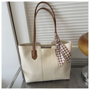 Women's Korean Style <b>Large</b> Capacity Tote Shoulder Bag PU Leather Niche Texture Silk <b>Scarf</b> for Daily Work RTS Bulk Mixed Order - Product Image 2