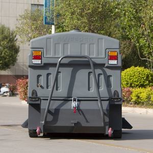 איכות גבוהה קומה תעשייתית מטאטא תלת אופן ניקוי מכונת לרכב על מטאטא למכירה - Product Image 5