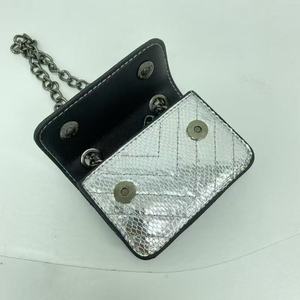 Sac à main de luxe pour femmes en cuir véritable imperméable de style vintage avec logo personnalisé - Product Image 5