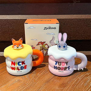 Disney Karikatür Seramik Kupa, Pipetli, Kapaklı ve Tutacaklı, Çocuklar ve Ev Kullanımı için Kahve Süt Kupası ve Noel Hediyesi - Product Image 3