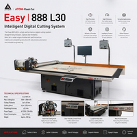 Machine de découpe CNC oscillante informatisée FlashCut Esay 888 L30 pour cuir, chaussures, sacs et mousse, avec fonction de découpe rapide et de reprise de la découpe