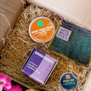 APTS MELLI FERA Trousse de Voyage Soin de la Peau au Beurre de Karité Nourrissant Soin Corporel Cosmétique Bio Qualité Adulte - Product Image 1