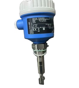 สวิตช์วัดระดับของเหลว Endress Hauser E+H Liquiphant FTL51B แบบ 4-20mA HART พร้อมเกลียวและหน้าแปลนเชื่อมต่อ สำหรับระบบจ่าย/สื่อสาร - Product Image 1