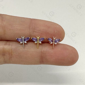 Boucles d'oreilles Gemnel Mini Libellule en or, argent 925, émeraude, zircon, clous miniatures, délicates, insectes, bijoux inspirés de la nature - Product Image 6