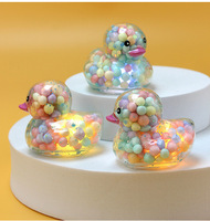 Balle en mousse transparente en forme de canard aux couleurs lumineuses, ornements créatifs DIY, jouet pour enfants, cadeaux de fête, alimenté par piles, utilisation en intérieur