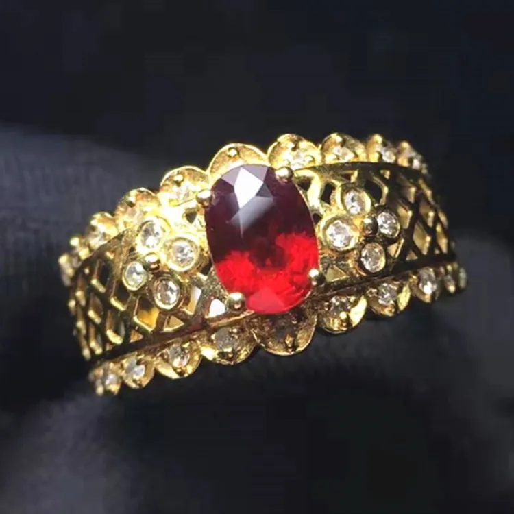 Hot Sale Dubai 18k Gold Luxury Ring 0.75ct Natural Red Stone Ruby Gemstone Jewellery Ring
