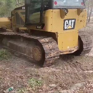 Bulldozer Caterpillar D5K Usado - Capacidad de Aplicación de Aserrín de 10 m, Alto Momento de Carga, 1 Año de Garantía - Product Image 1